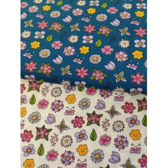 Flores fundo creme e fundo azul