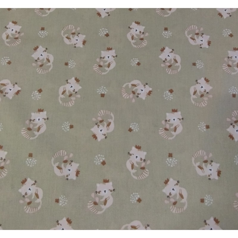 Gatinhos Fundo Verde